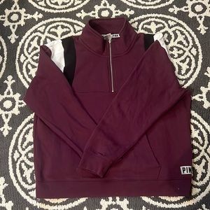 Victoria’s Secret / Pink Sweatshirt